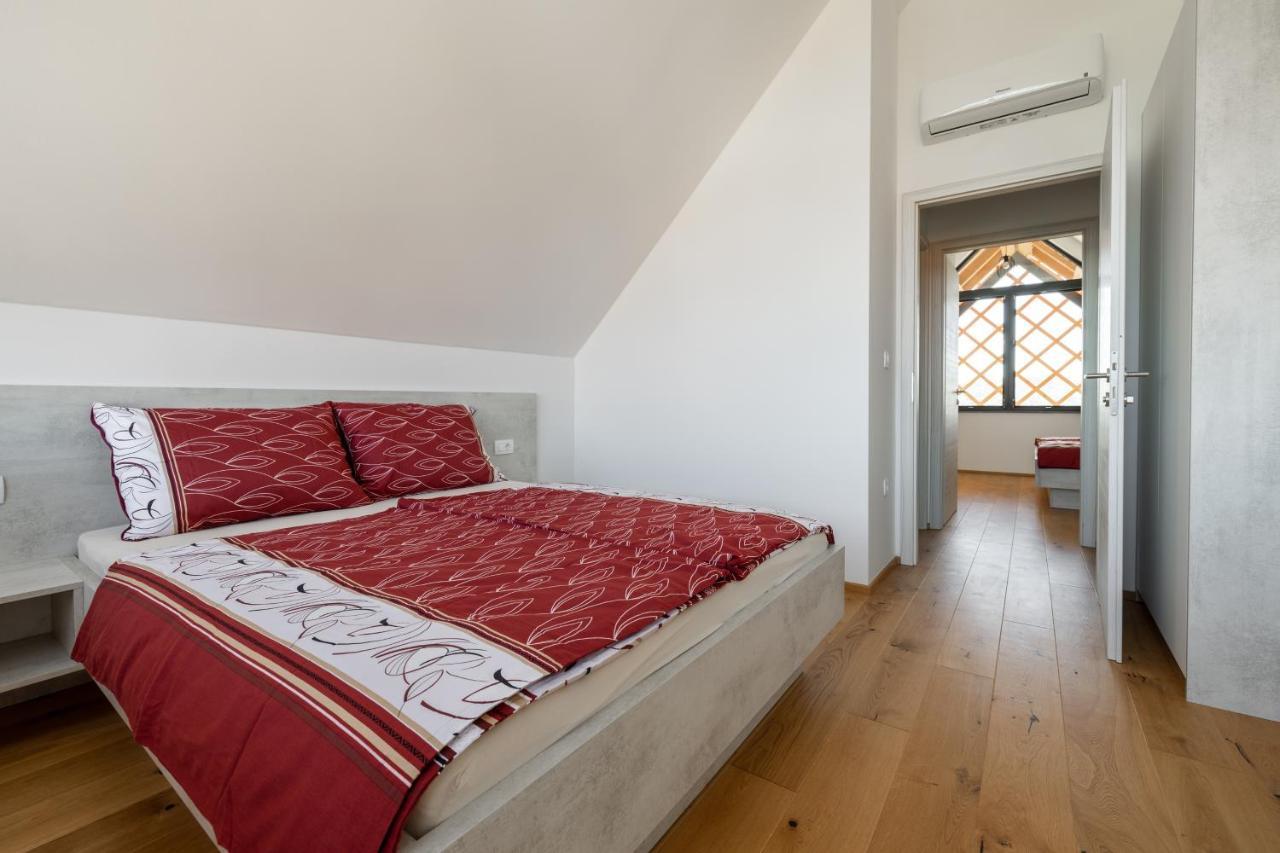 Villa Strtenica In The Vineyard Pristava pri Mestinju Zewnętrze zdjęcie